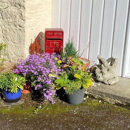 Beautiful Renovated Former Coach House Llandeilo Luaran gambar