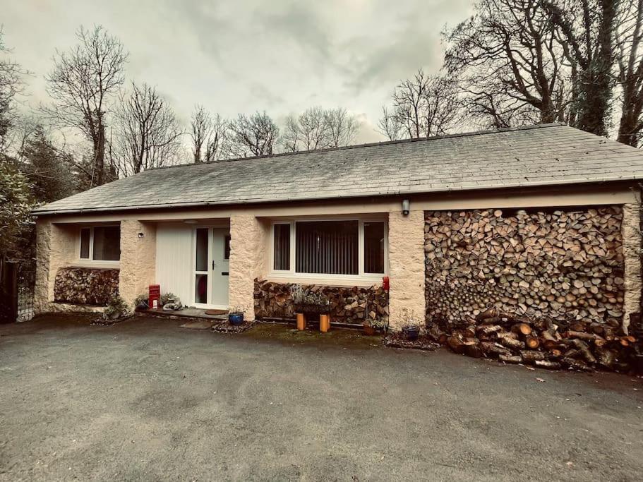 Beautiful Renovated Former Coach House Llandeilo Luaran gambar