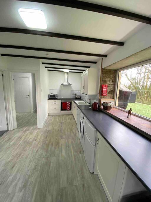 Beautiful Renovated Former Coach House Llandeilo Luaran gambar