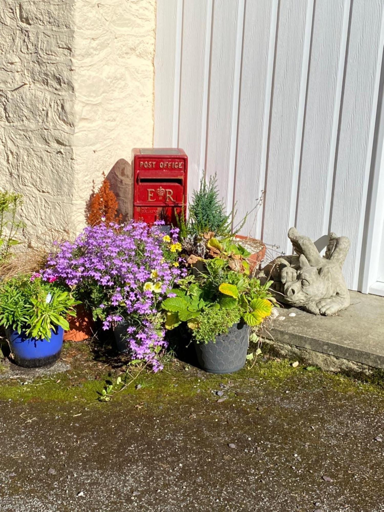 Beautiful Renovated Former Coach House Llandeilo Luaran gambar